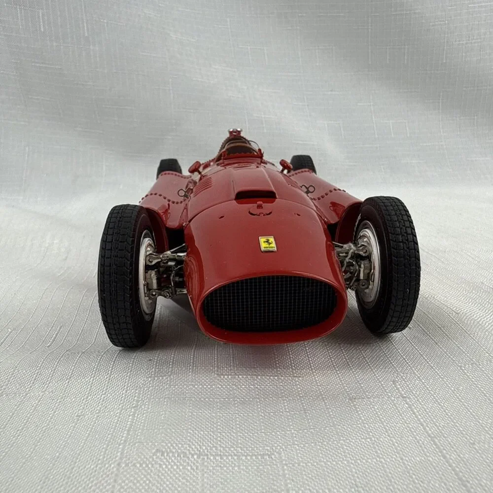 CMC 1:18 1956 Ferrari D50 Red Limited Edition M-180